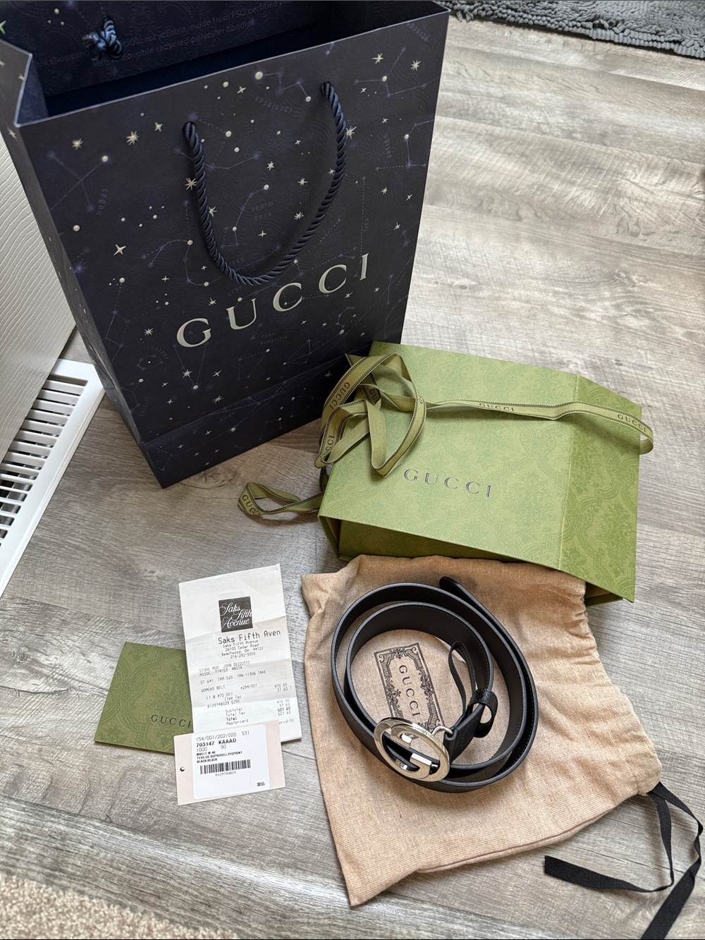 Gucci Black Leather Double-G Silver Buckle Belt